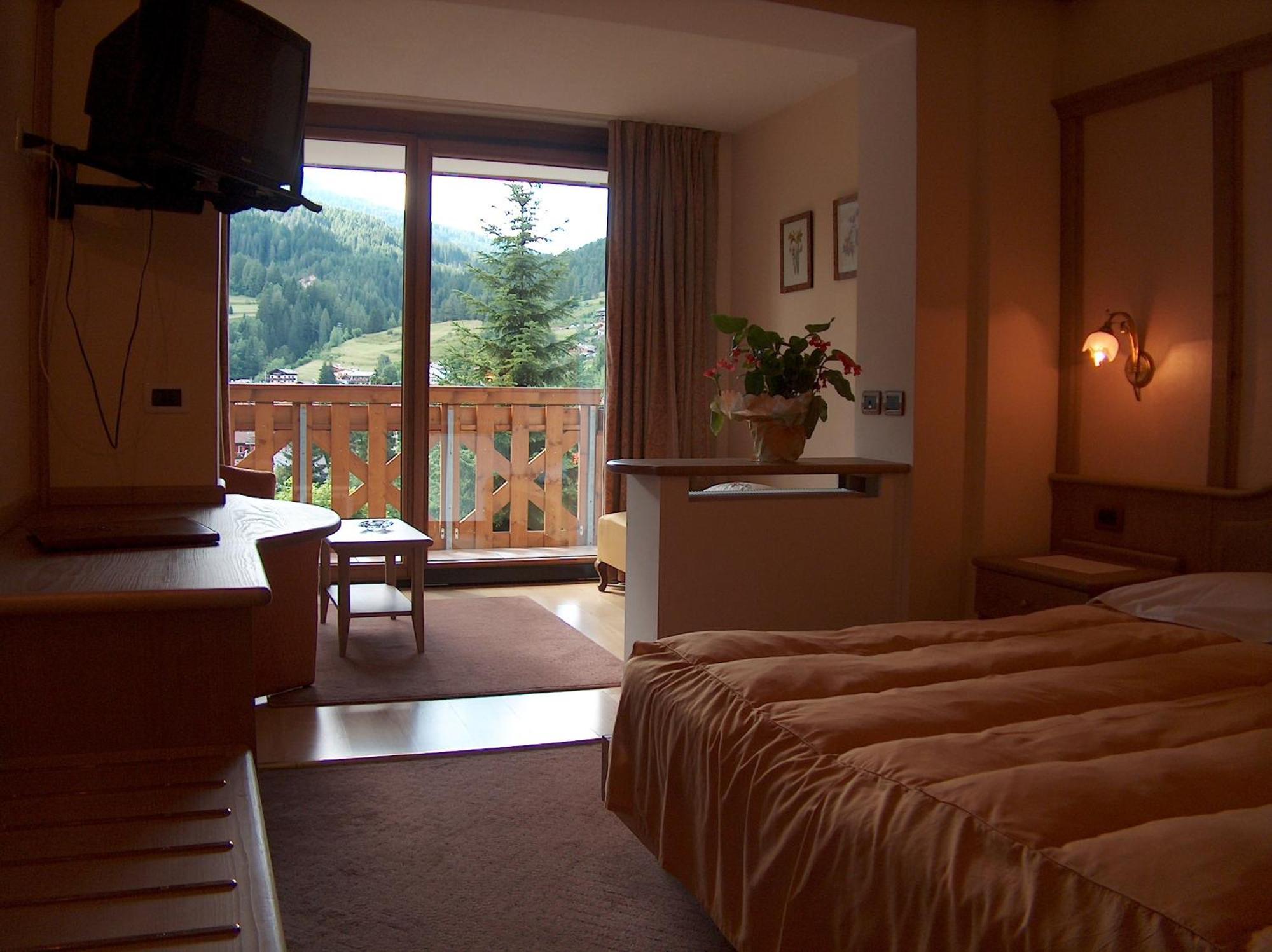 Hotel Catinaccio Rosengarten Moena Ngoại thất bức ảnh